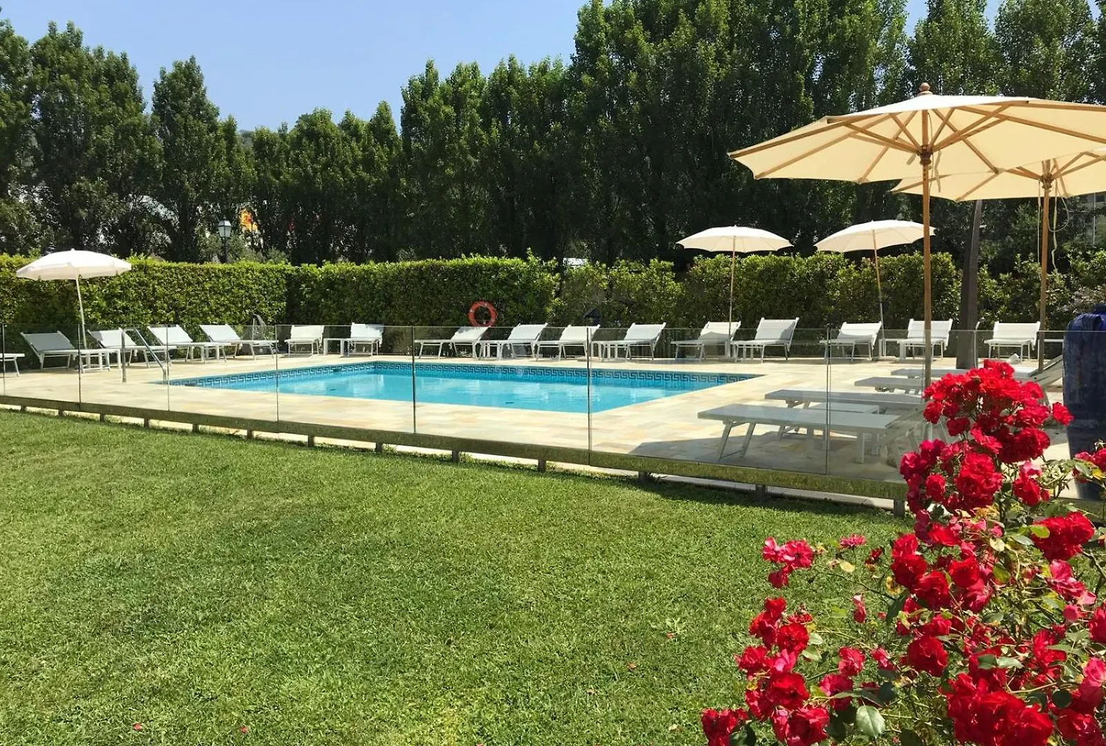Residence Prunali Massarosa Aparthotel